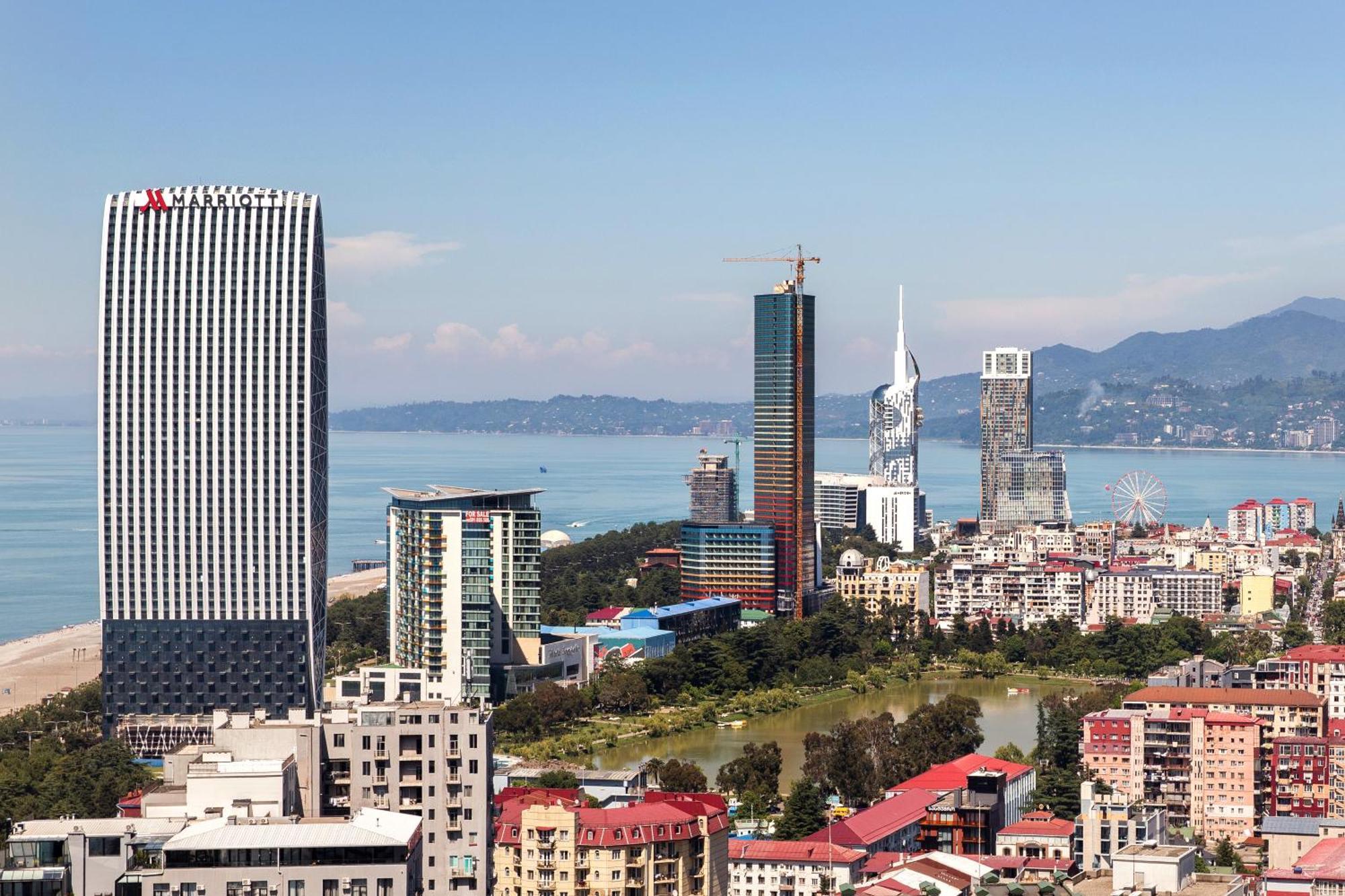 Onyx Palace Delux Batumi Exterior foto